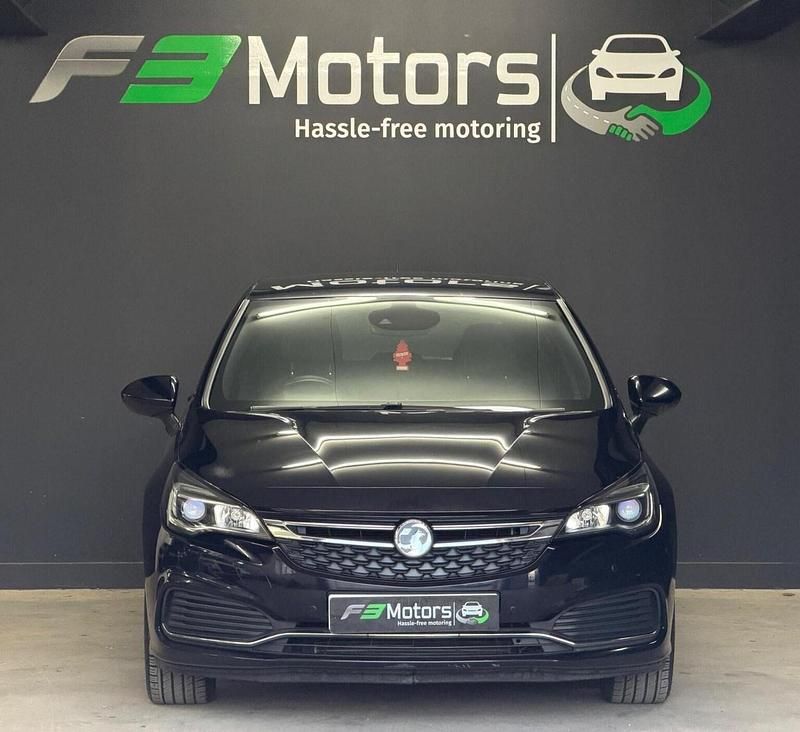 Used Vauxhall Astra SRi 150 HP (110 kW) 2019 Blue Hatchback