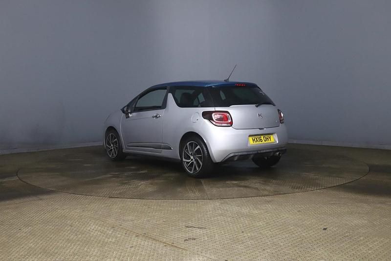 Used DS Automobiles DS3 110 HP (80 kW) 2016 Silver Hatchback