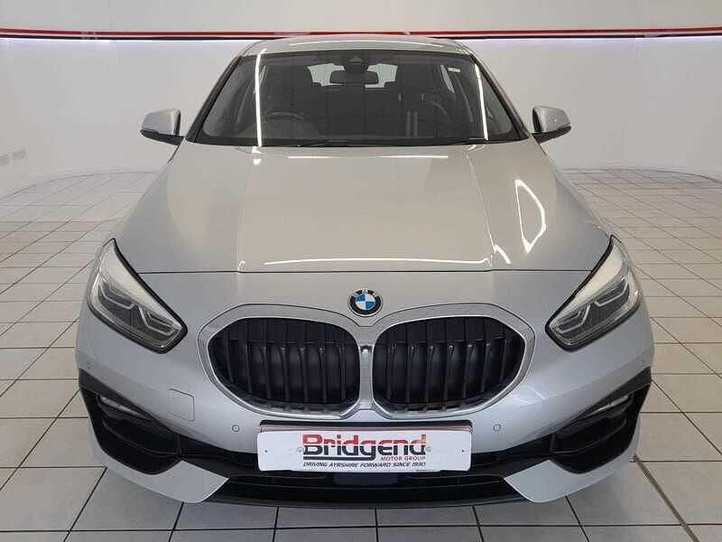 Used BMW 118 Sport Line 2021 Silver Hatchback