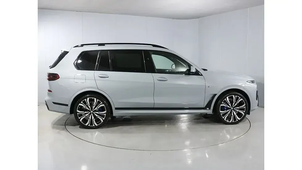 Used BMW X7 M Sport 381 HP (280 kW) 2025 Grey SUV