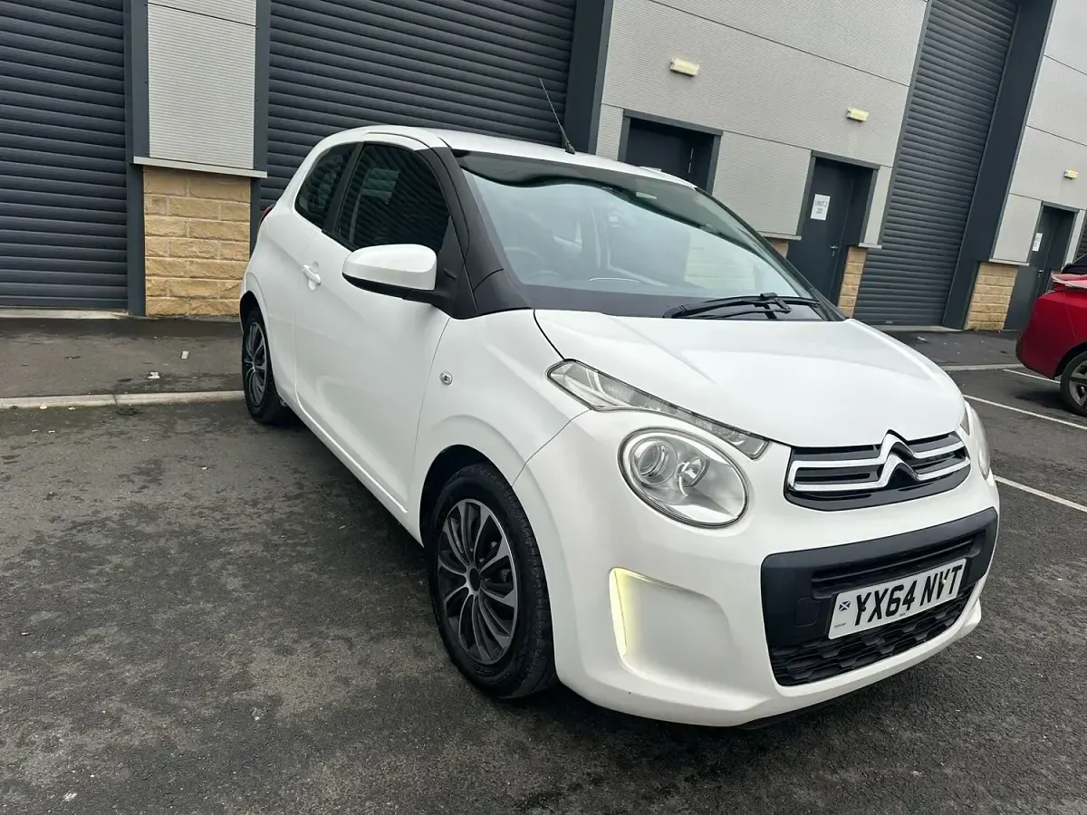 Usado Citroën C1 Feel 68 CV (50 kW) 2014 Blanco Utilitario