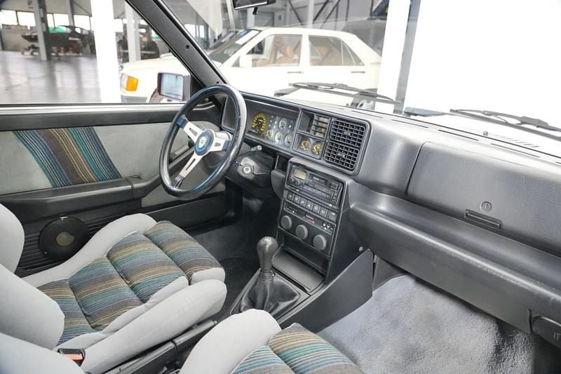 Used Lancia Delta 1996 Red Hatchback