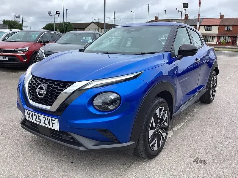Used Nissan Juke Acenta Premium 114 HP (83 kW) 2025 Blue SUV