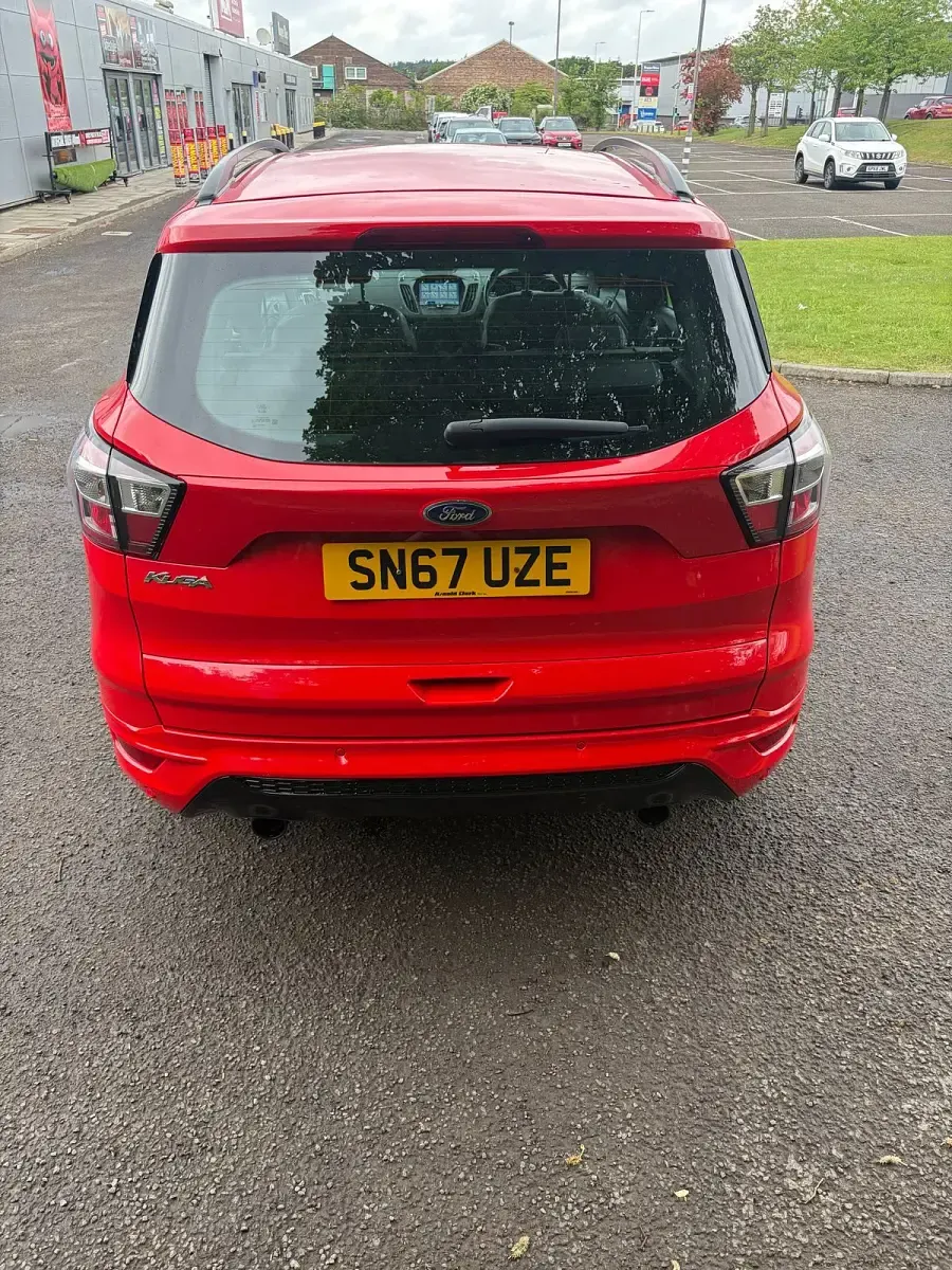 Used Ford Kuga ST-Line 120 HP (88 kW) 2017 Red SUV