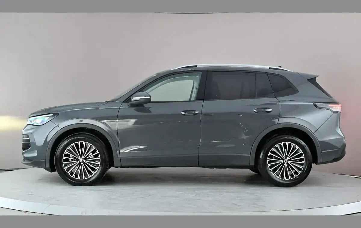 Used VW Tiguan Match 147 HP (108 kW) 2025 Grey SUV