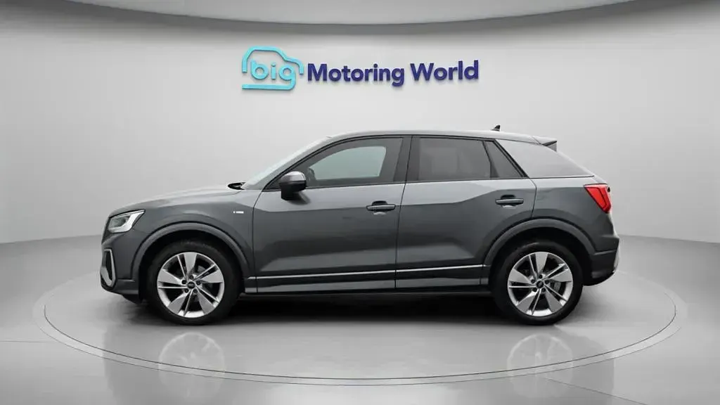 Used Audi Q2 S-Line 150 HP (110 kW) 2023 Grey SUV