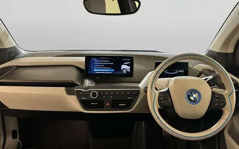 Usado BMW i3 Impressive 135 kW (184 CV) 2018 Blanco Utilitario