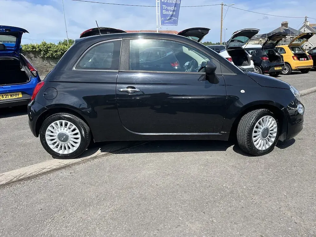 Used Fiat 500 Pop 69 HP (50 kW) 2018 Black Hatchback