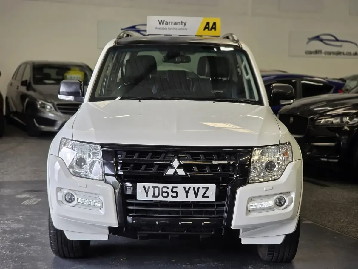 Used Mitsubishi Shogun 197 HP (144 kW) 2015 White SUV