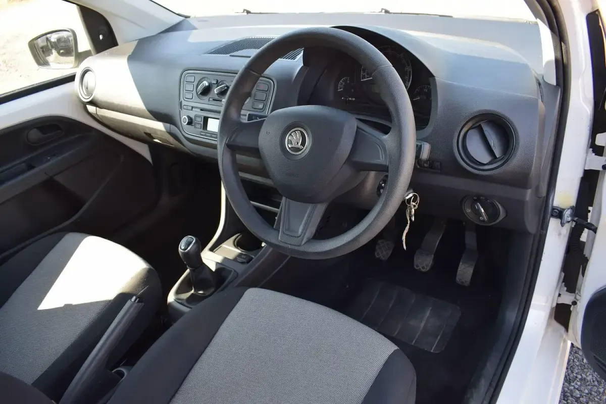 Used Skoda Citigo SE 2014 White Hatchback