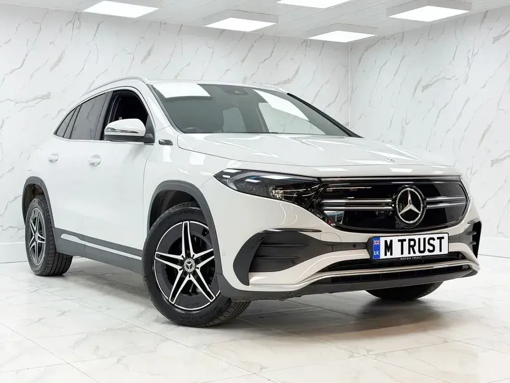 Used Mercedes EQA250 AMG line 139 kW (190 HP) 2021 White SUV