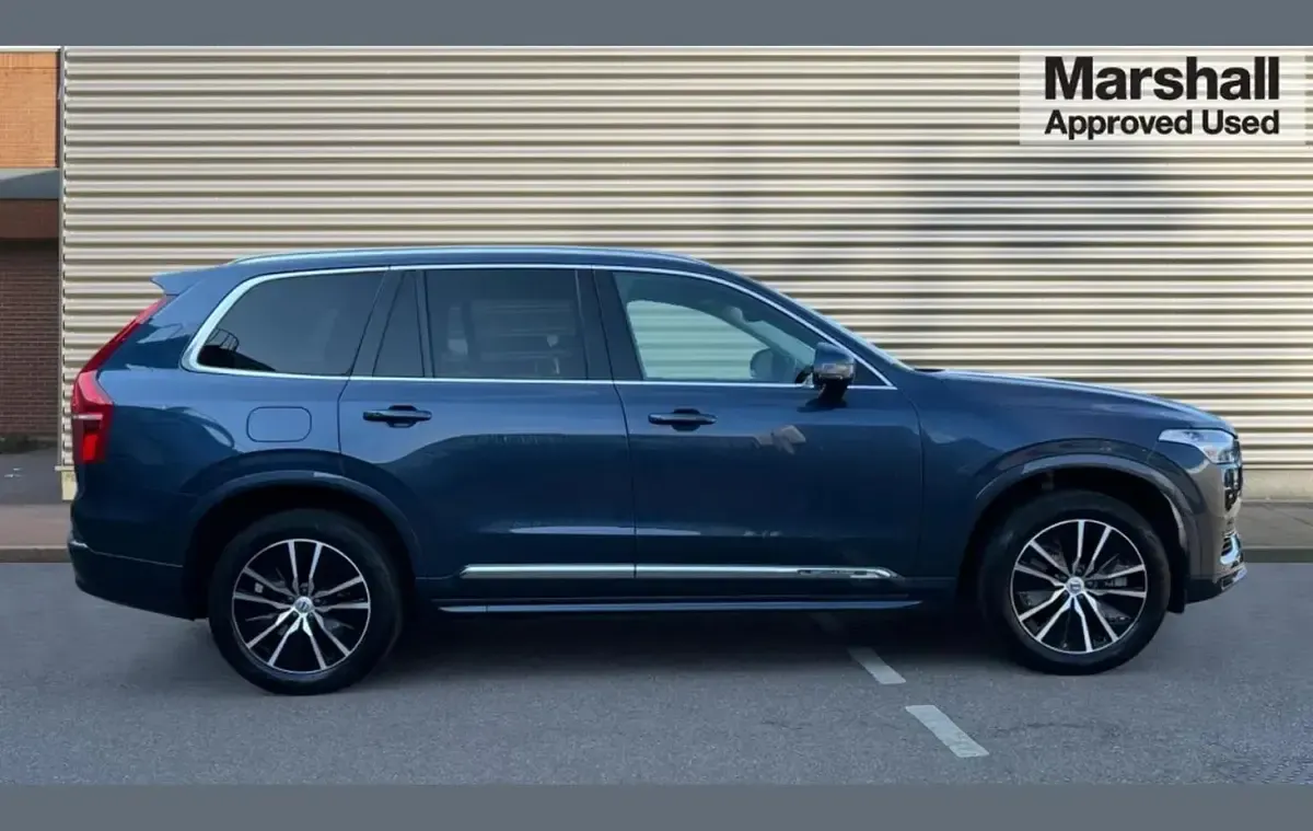 Used Volvo XC90 Core 455 HP (334 kW) 2023 Blue SUV