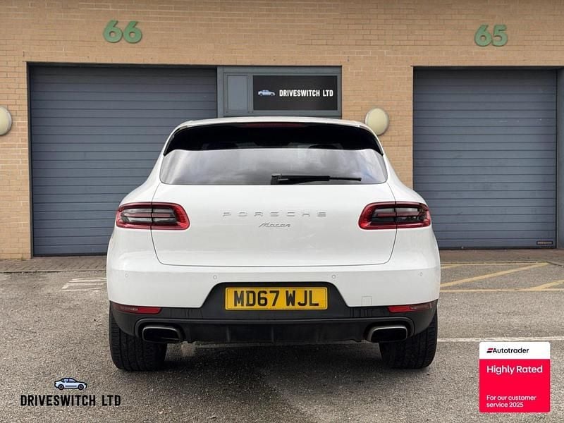 Used Porsche Macan 252 HP (185 kW) 2018 White SUV