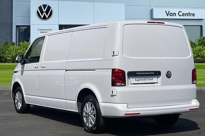 Used VW Transporter Highline 148 HP (108 kW) 2024 White Van
