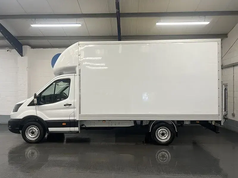 Used Ford Transit 130 HP (95 kW) 2021 White Cabriolet