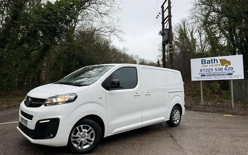 Used Vauxhall Vivaro Sportive 101 HP (74 kW) 2022 MPV
