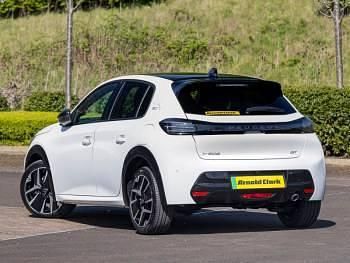 New Peugeot e-208 GTi 114 kW (156 HP) 2025 White Hatchback