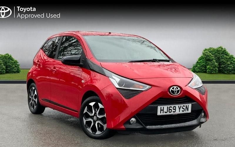 Red pop Used 2019 Toyota Aygo Trend Hatchback | £11,424 (Fair price) - Image 1/3