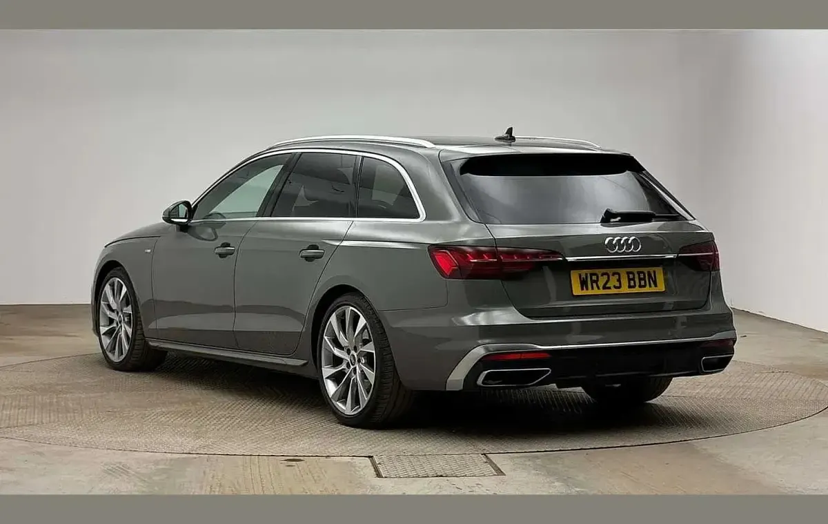 Used Audi A4 S-Line 161 HP (118 kW) 2023 Grey Estate
