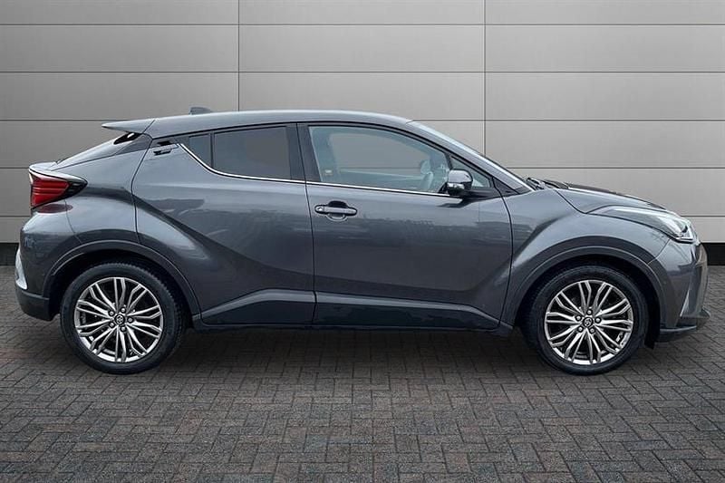 Used Toyota C-HR 184 HP (135 kW) 2022 Grey SUV