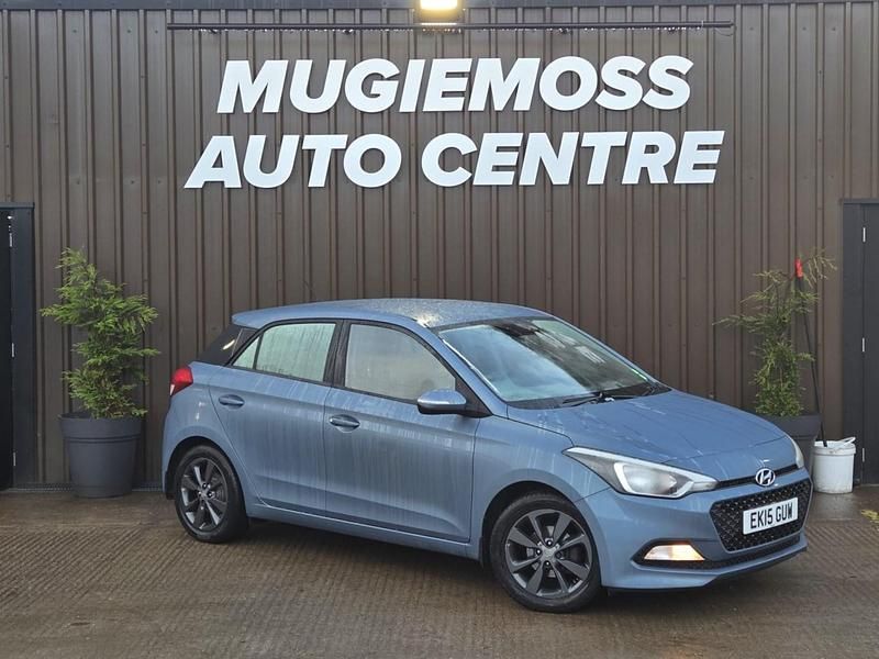 Blue Used 2015 Hyundai i20 SE Hatchback | £6,395 (A bit pricey) - Image 1/4