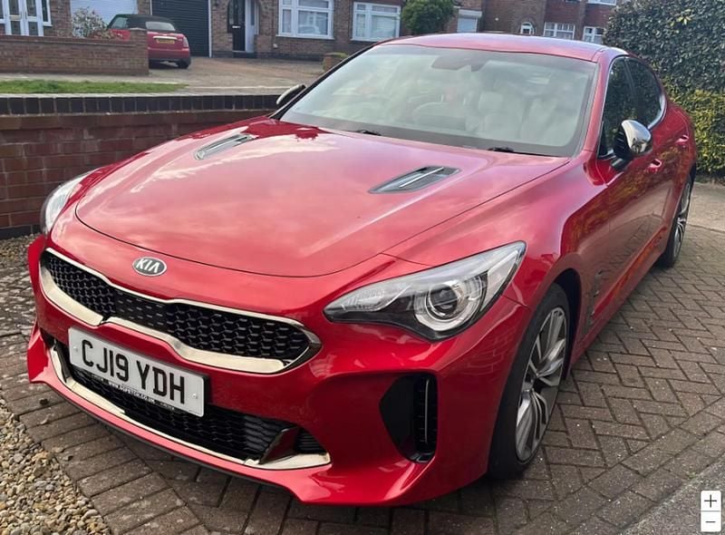 Used Kia Stinger GT-Line 2019 Red Hatchback