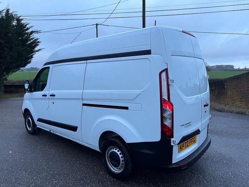 Used Ford Transit Custom 105 HP (77 kW) 2022 White Van