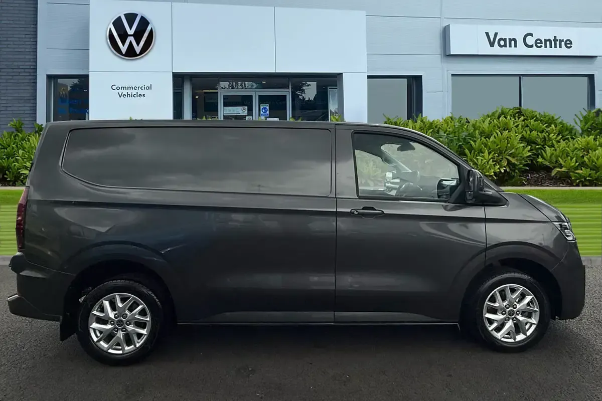 Used VW T7 Pro 150 HP (110 kW) 2025 Grey Van