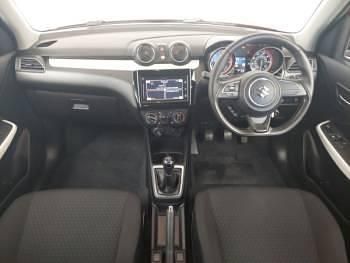 Used Suzuki Swift SZ-T 90 HP (66 kW) 2020 Red Hatchback