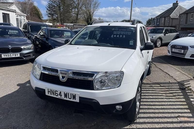 Used Dacia Duster Ambiance 110 HP (80 kW) 2014 White SUV