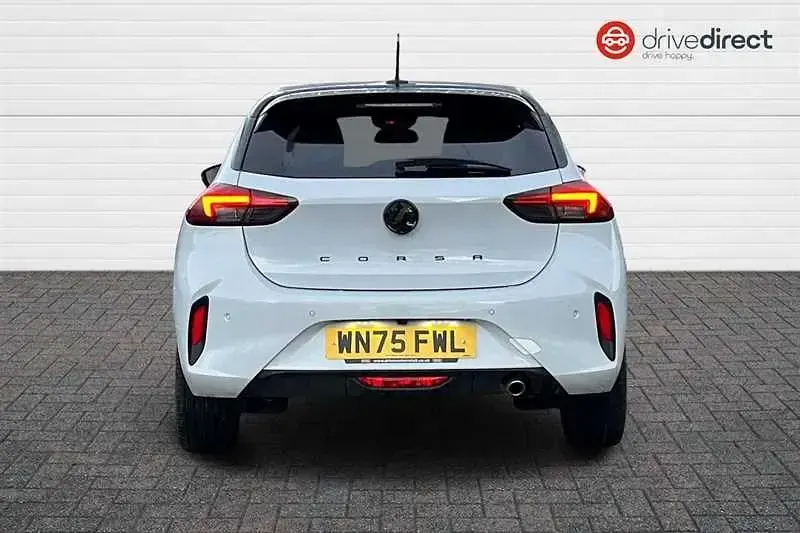 Second-hand Vauxhall Corsa S 100 CP (73 kW) 2025 Alb Hatchback