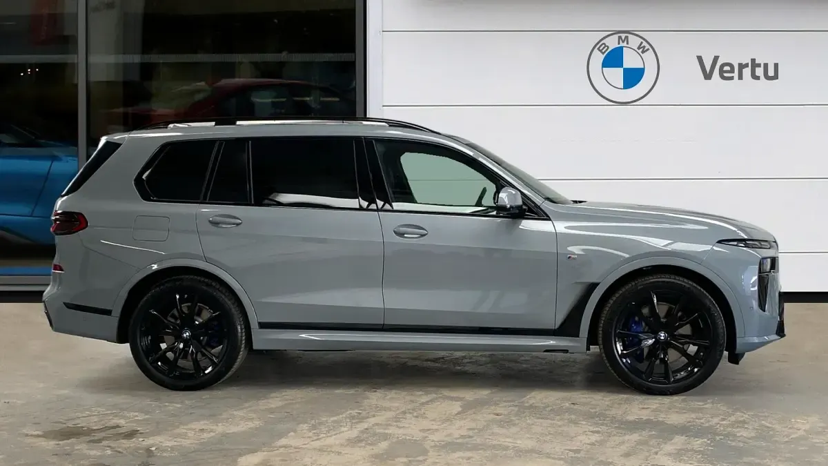 Used BMW X7 Comfort Edition 352 HP (258 kW) 2026 Grey SUV