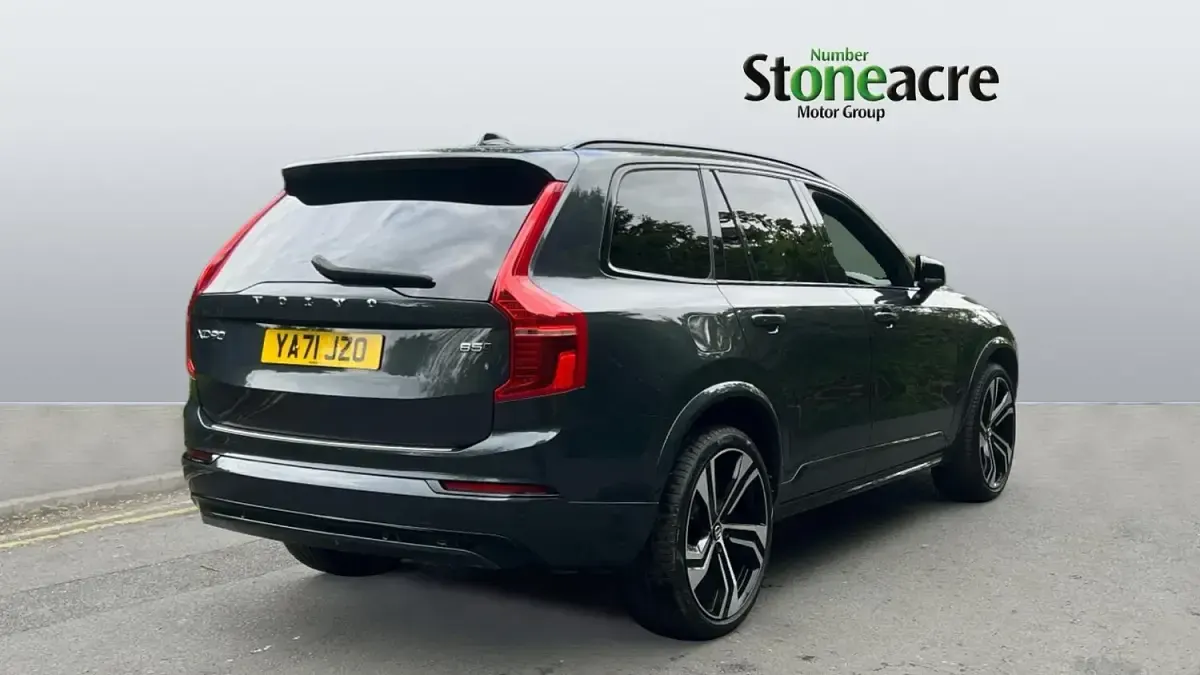 Used Volvo XC90 R-Design Pro 235 HP (172 kW) 2022 Grey SUV