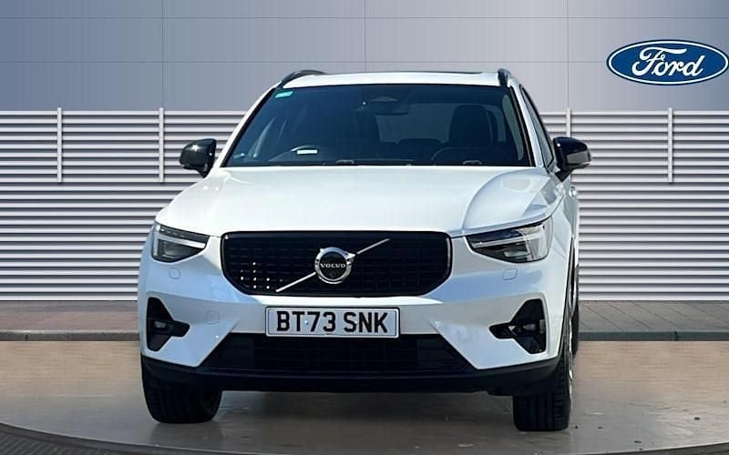 Used Volvo XC40 Ultimate 197 HP (144 kW) 2023 SUV