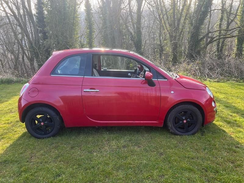 Used Fiat 500 Lounge 85 HP (62 kW) 2010 Red Hatchback