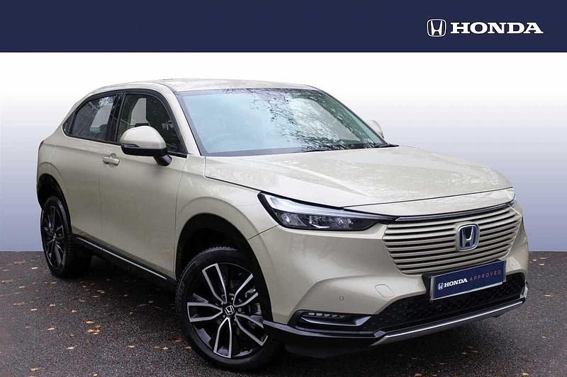 Sand khaki Used 2024 Honda HR-V Advance SUV | £23,450 (Good price) - Image 1/4