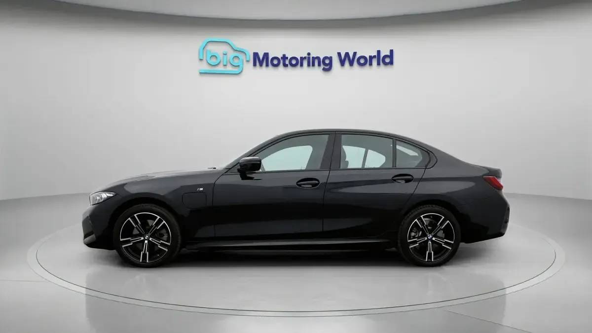 Used BMW 330e M Sport 292 HP (214 kW) 2025 Black Sedan