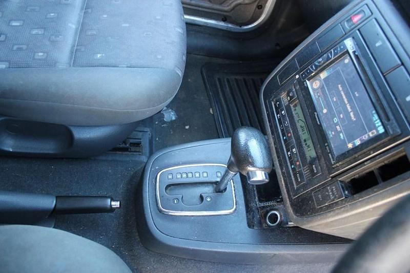 Used VW Sharan S 115 HP (84 kW) 2006 Reflex silver metallic MPV