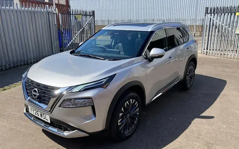 Used Nissan X-Trail Tekna 163 HP (119 kW) 2024 Silver SUV