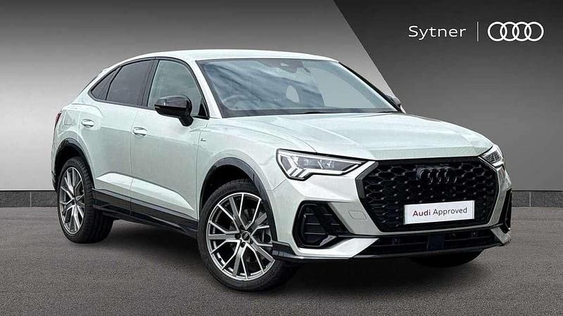 Silver Used 2023 Audi Q3 Advanced SUV | £35,250 (Fair price) - Image 1/4