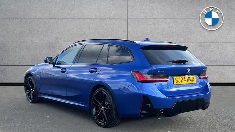 Used BMW 330e M Sport 288 HP (211 kW) 2024 Blue Estate