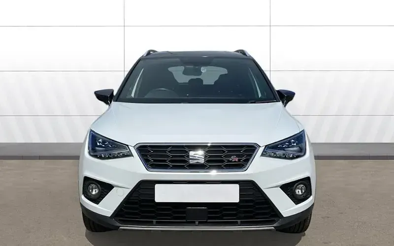 Used Seat Arona FR 110 HP (80 kW) 2021 White SUV