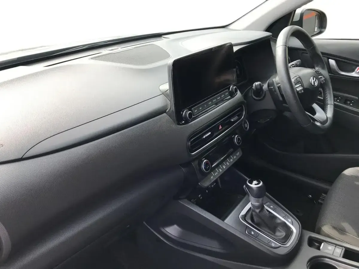 Used Hyundai Kona Premium 141 HP (103 kW) 2023 Grey SUV