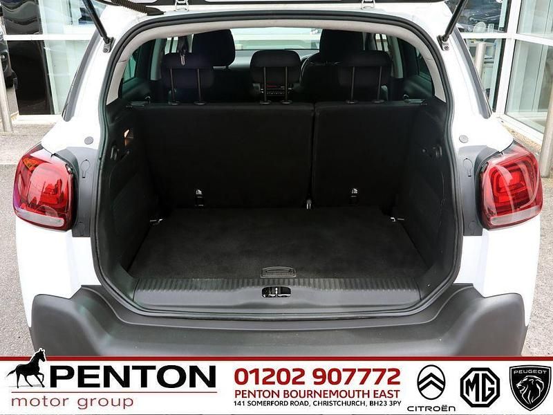 Used Citroën C3 Aircross PureTech 110 HP (80 kW) 2021 White SUV