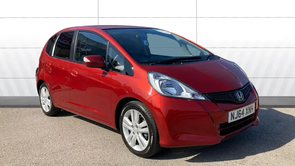 Used Honda Jazz ES 100 HP (73 kW) 2014 Hatchback