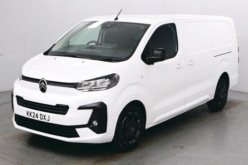 White Used 2024 Citroën Dispatch MPV | £18,490 (Fair price) - Image 1/4