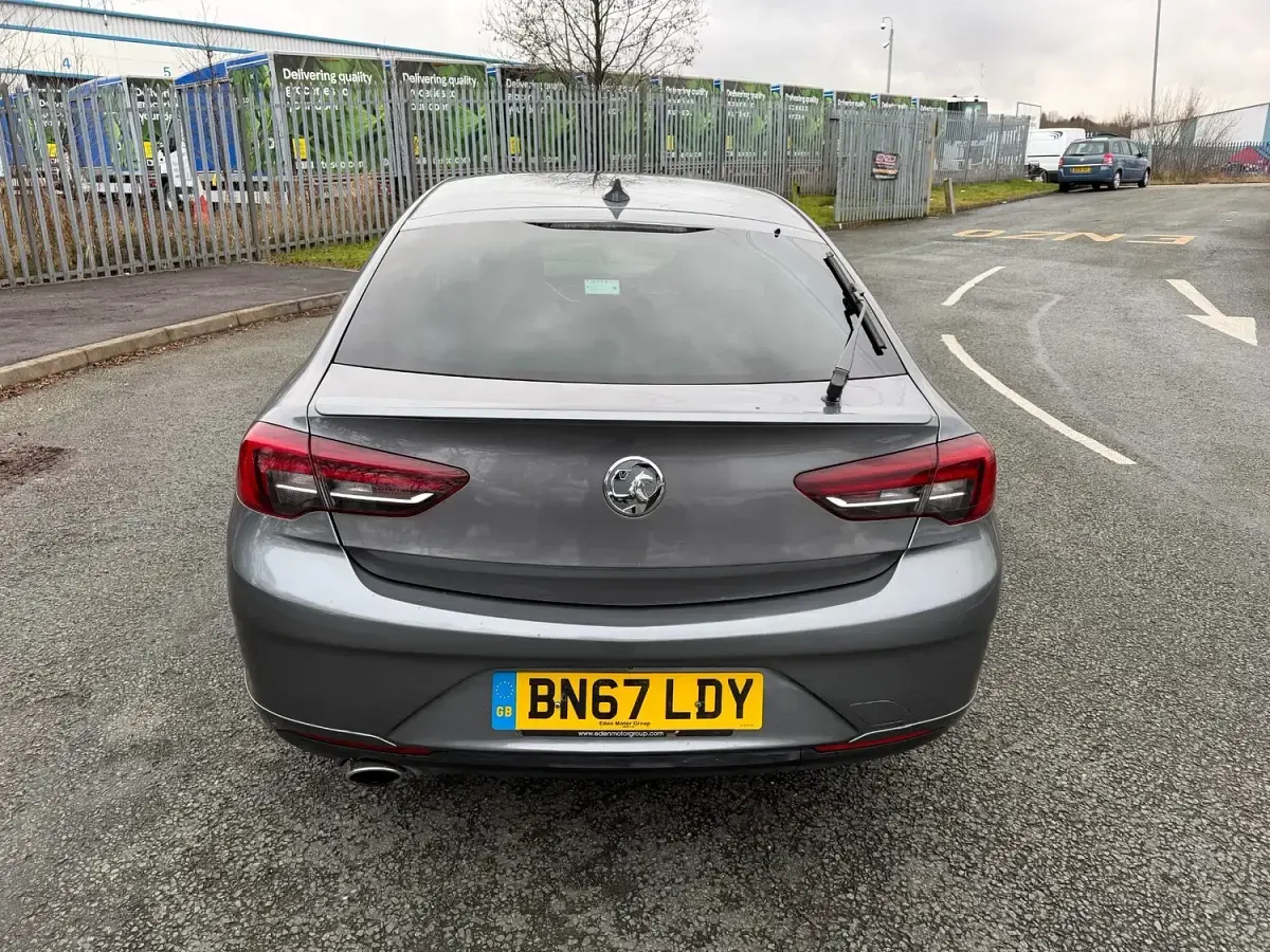 Used Vauxhall Insignia SRi 2017 Grey Hatchback