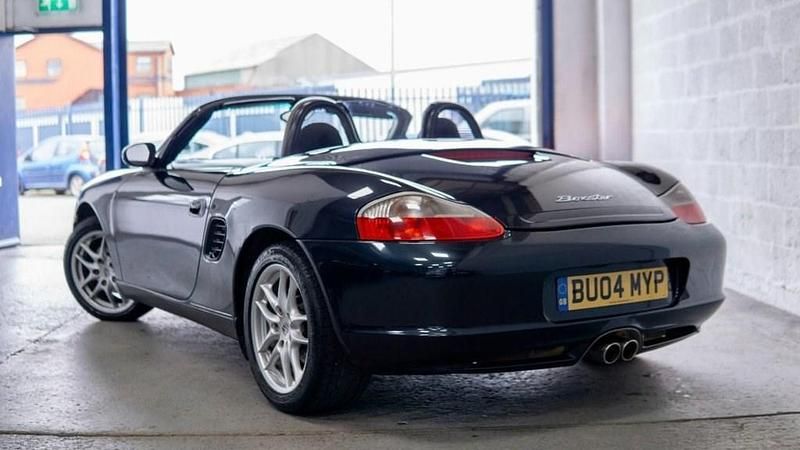 Usado Porsche 986 Boxster 228 HP (167 kW) 2004 Cinzento Cabrios