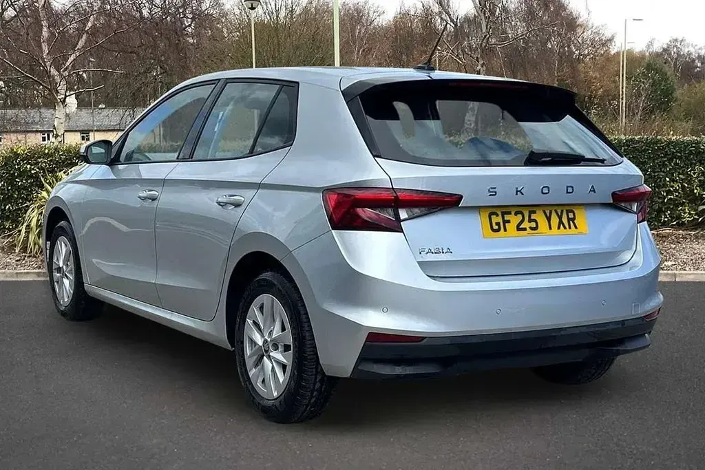 Used Skoda Fabia SE 94 HP (69 kW) 2025 Brilliant silver metallic Hatchback