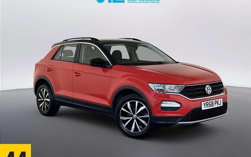 Used VW T-Roc SE 116 HP (85 kW) 2020 SUV